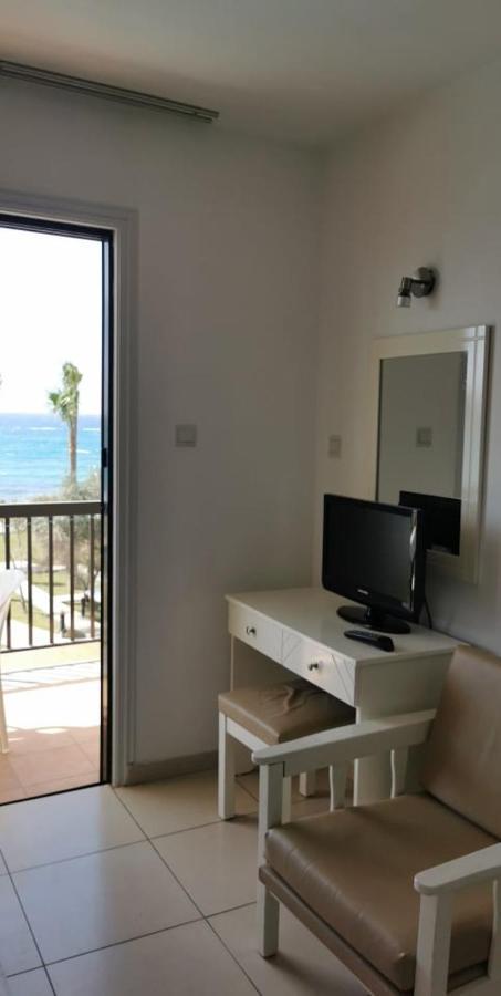 Simos Magic Beach Hotel Apts Ayia Napa Ngoại thất bức ảnh