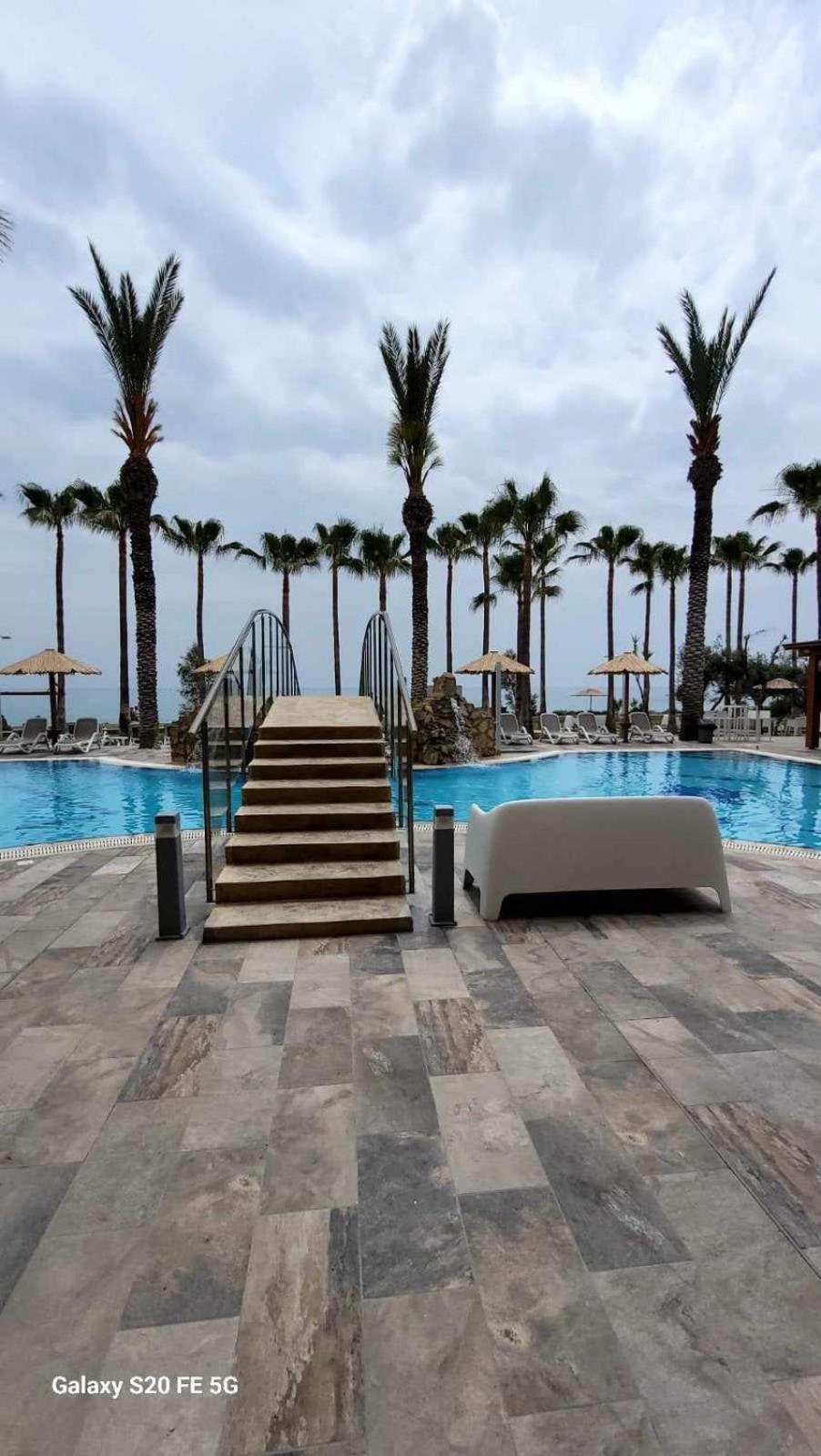 Simos Magic Beach Hotel Apts Ayia Napa Ngoại thất bức ảnh